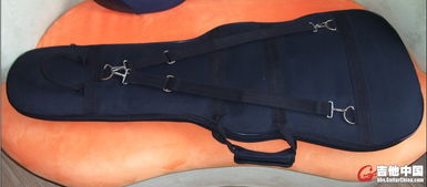 50元出超厚吉他包一個