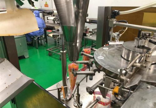 實(shí)拍辣條生產(chǎn)工廠,調(diào)味師100萬元挖不走, 一盆油 是核心資源