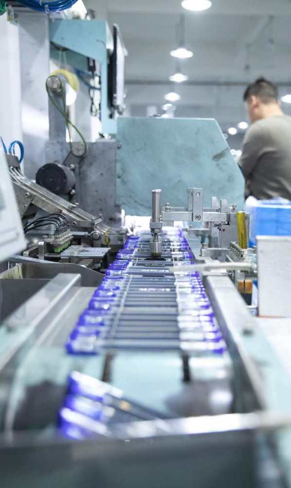 每天1萬份,發往全國 寧波這家淘特工廠為何在每單快遞包裹里塞小卡片